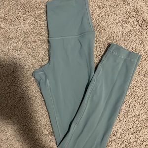 Lululemon Wundertrain leggings 25”